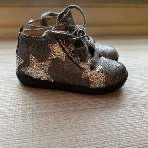 Naturino Other - Falcotto sneakers size 22